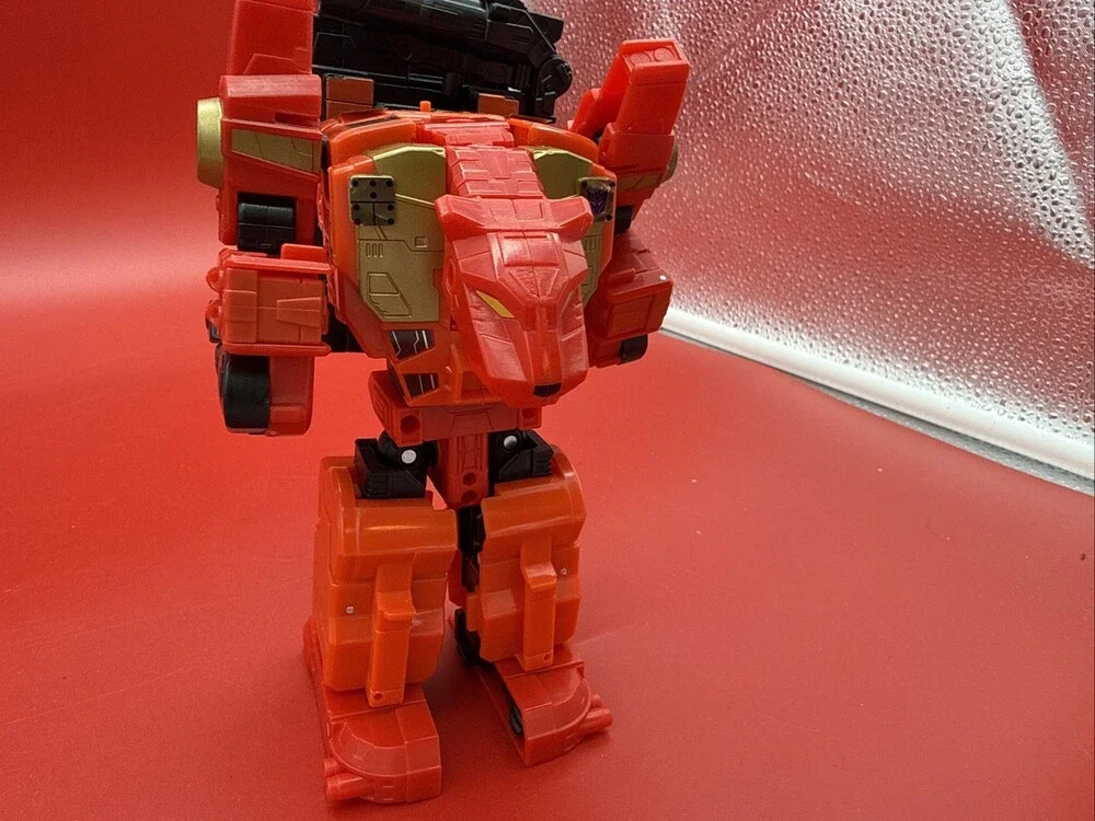 Transformers Power Of The Primes Titan Class Rampage